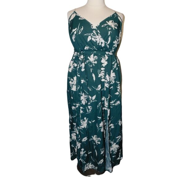 Fresh Blooms Side Charming Slit Maxi Dress